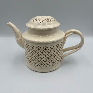 Vtg. Royal Creamware Originals Pierced Ware Twisted Handle Teapot Leedsware Eng.